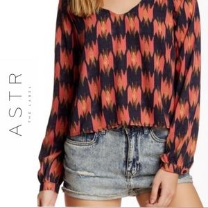ASTR Long Sleeve Tribal Print Crop Hi Lo Boho Top